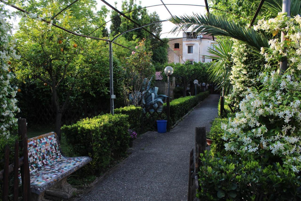 Il Giardino Degli Agrumi Caserta Exterior foto